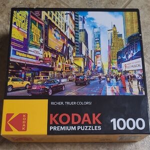 RoseArt Kodak Premium Times Square & 7th Avenue, Manhattan, NY Jigsaw Puzzle